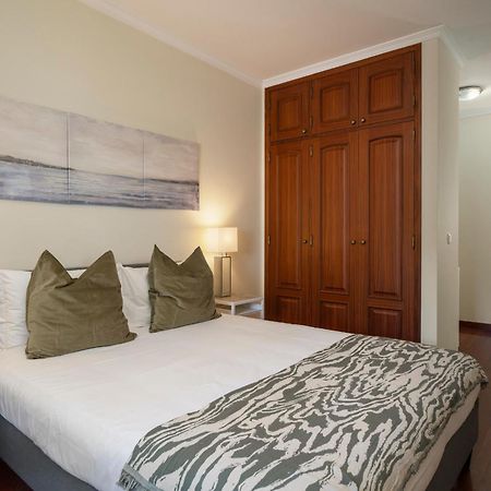 פונשל Apartamento Do Carmo By An Island Apart מראה חיצוני תמונה