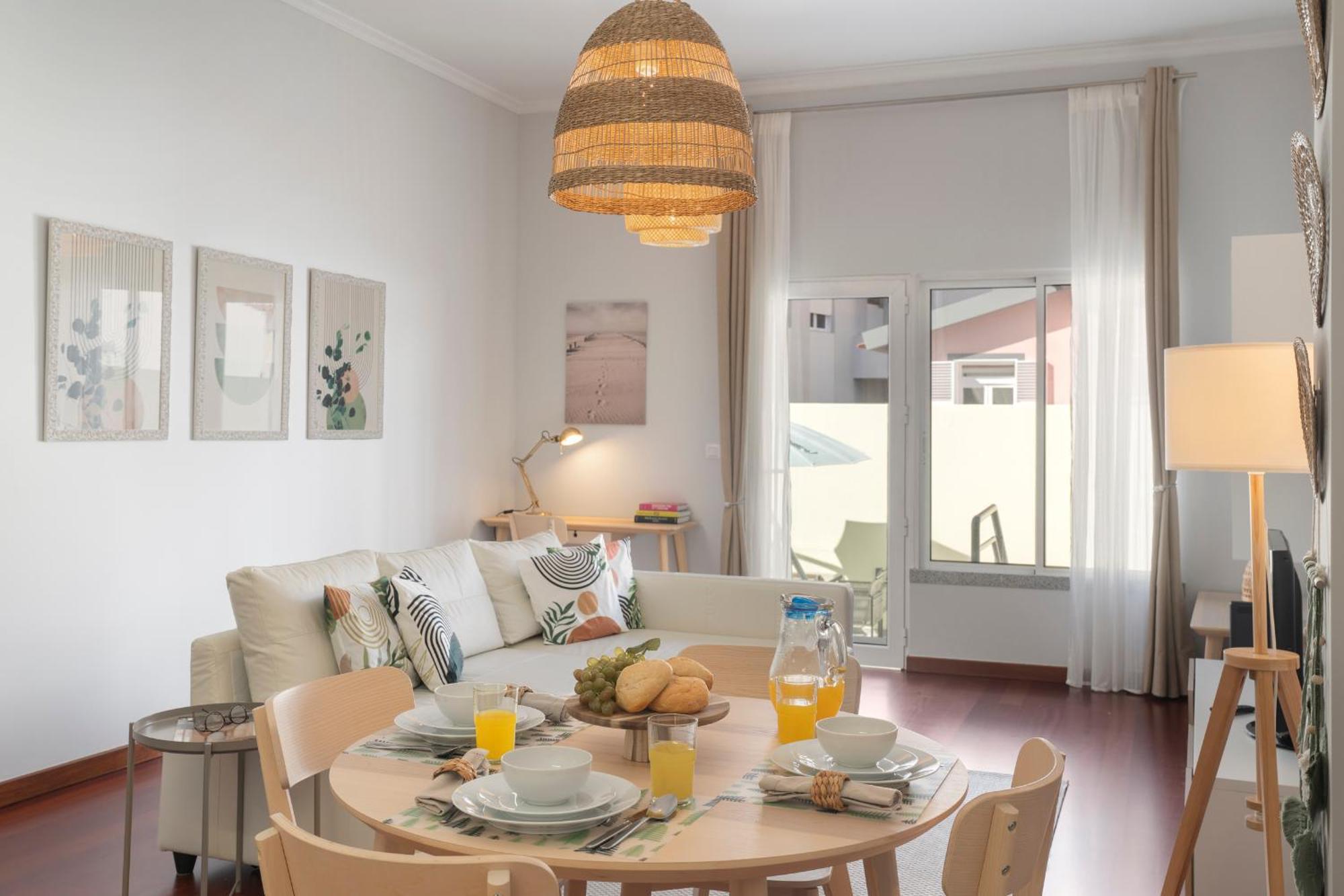 פונשל Apartamento Do Carmo By An Island Apart מראה חיצוני תמונה