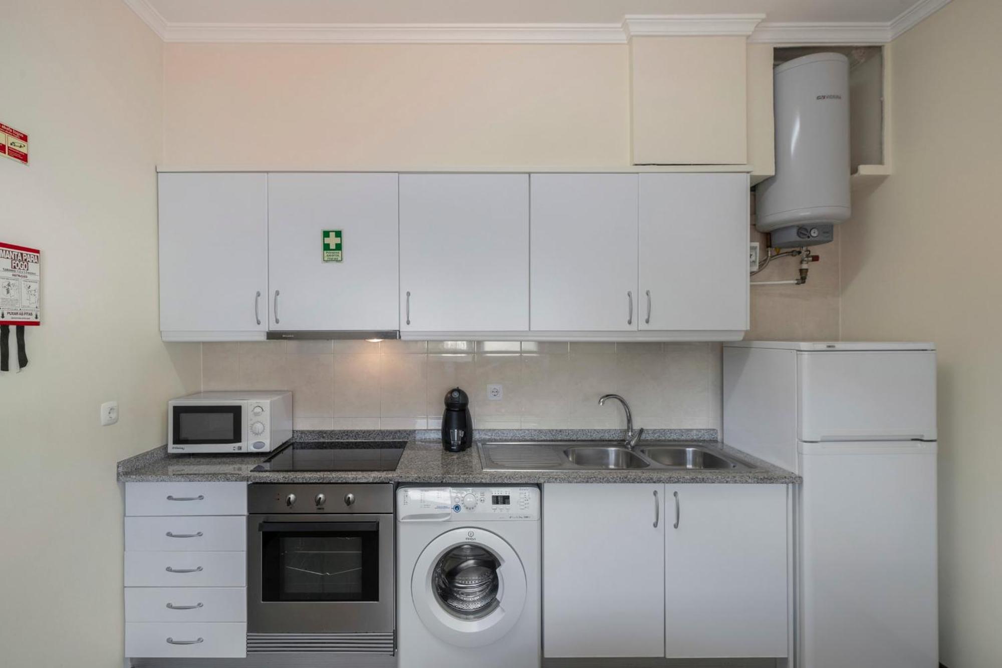 פונשל Apartamento Do Carmo By An Island Apart מראה חיצוני תמונה