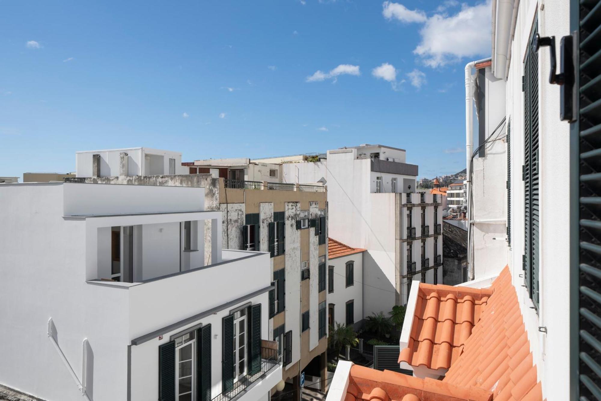 פונשל Apartamento Do Carmo By An Island Apart מראה חיצוני תמונה